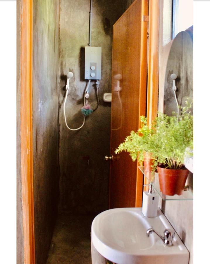 The Hangover Hostel Moalboal Εξωτερικό φωτογραφία